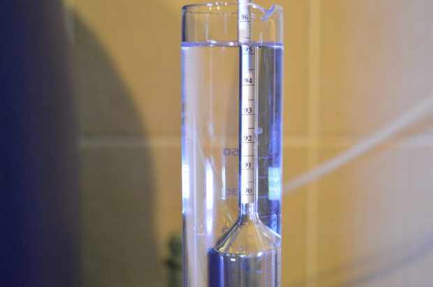 Измерение крепости спиртометром