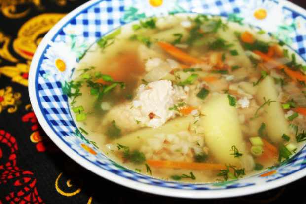 Гречневый суп на рыбном бульоне